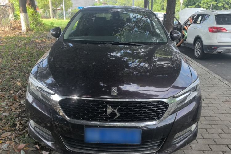 Used DS 5LS 2014 1.6T Elegant Version THP160 Front