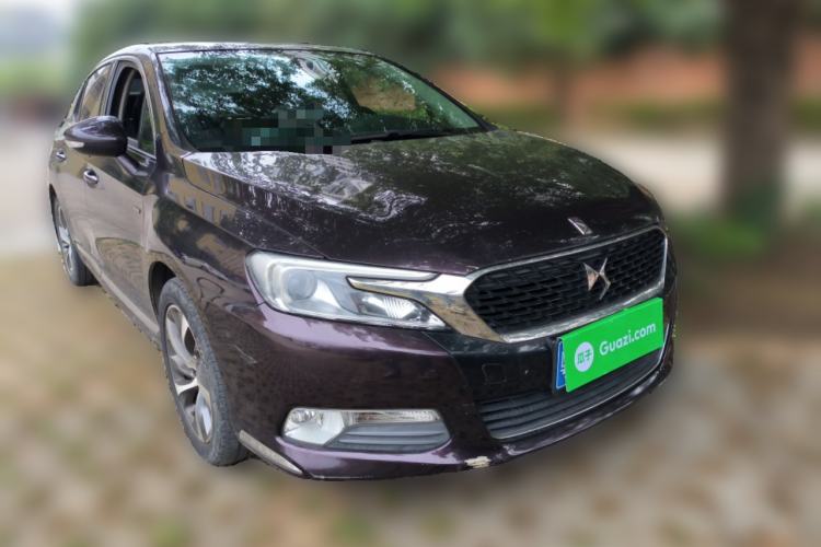 Used DS 5LS 2014 1.6T Luxury Edition THP160 Front Right 45 Deg