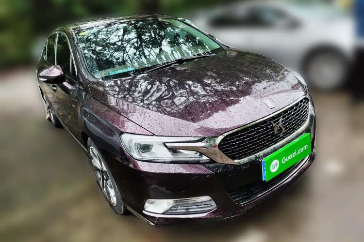 Used DS 5LS 2014 1.6T Prestige Edition THP200 Front Right 45 Deg
