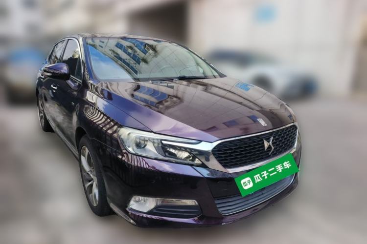 Used DS 5LS 2014 1.6T Luxury Edition THP160 Front Right 45 Deg