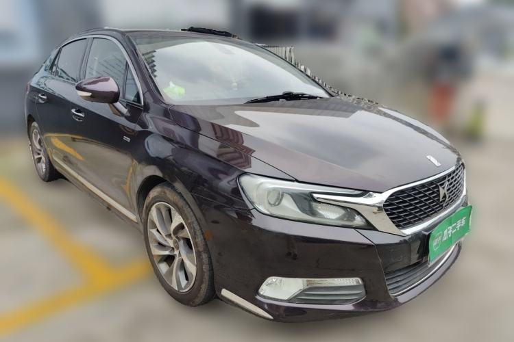 Used DS 5LS 2014 1.6T Luxury Edition THP160 Front Right 45 Deg