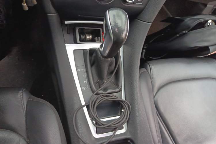 Used DS 5LS 2014 1.6T Elegant Version THP160 Gear Lever