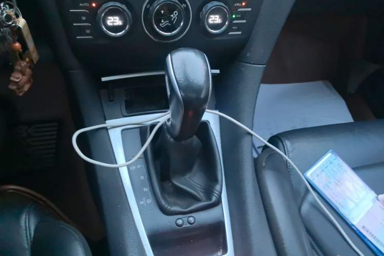 Used DS 5LS 2014 1.6T Elegant Version THP160 Gear Lever