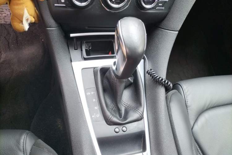 Used DS 5LS 2014 1.6T Elegant Version THP160 Gear Lever