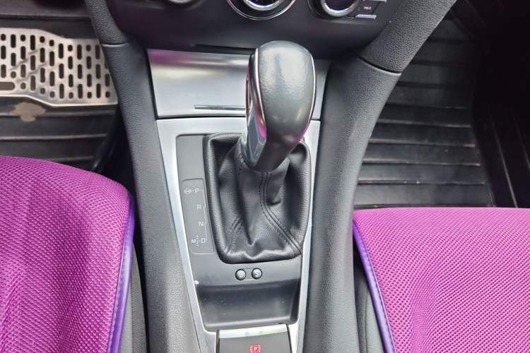Used DS 5LS 2014 1.6T Elegant Version THP160 Gear Lever