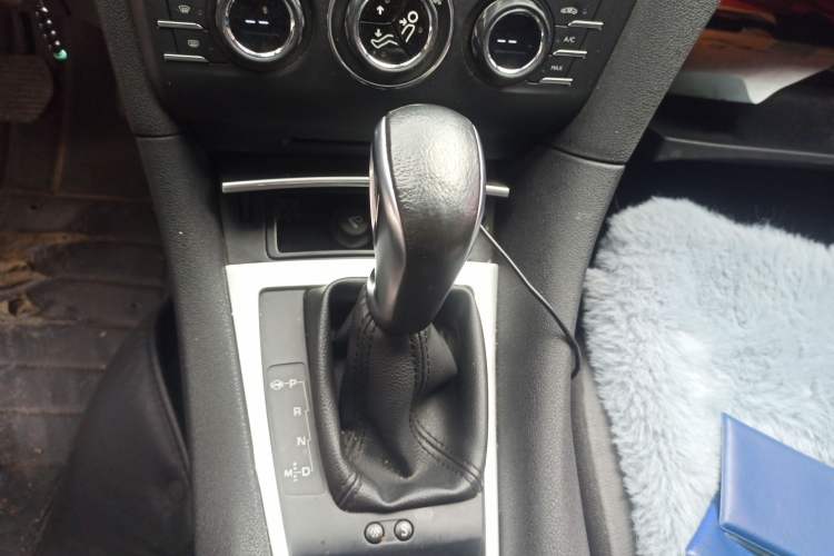 Used DS 5LS 2014 1.6T Elegant Version THP160 Gear Lever