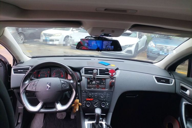 Used DS 5LS 2014 1.6T Elegant Version THP160 Headliner
