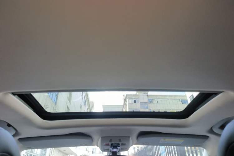 Used DS 5LS 2014 1.6T Luxury Edition THP160 Headliner