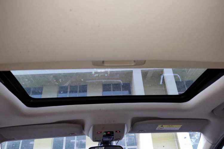 Used DS 5LS 2014 1.6T Luxury Edition THP160 Headliner