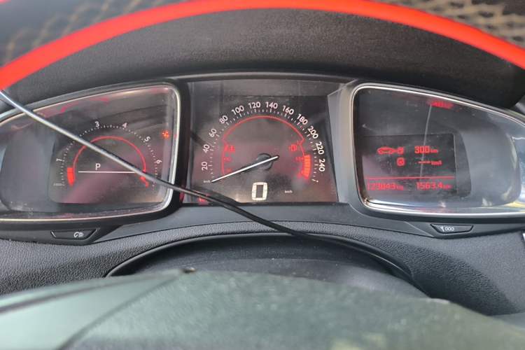 Used DS 5LS 2014 1.6T Elegant Version THP160 Instrument Cluster