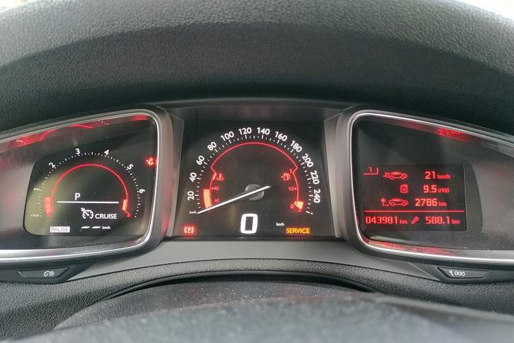 Used DS 5LS 2014 1.8L automatic Comfort version VTi140 Instrument Cluster