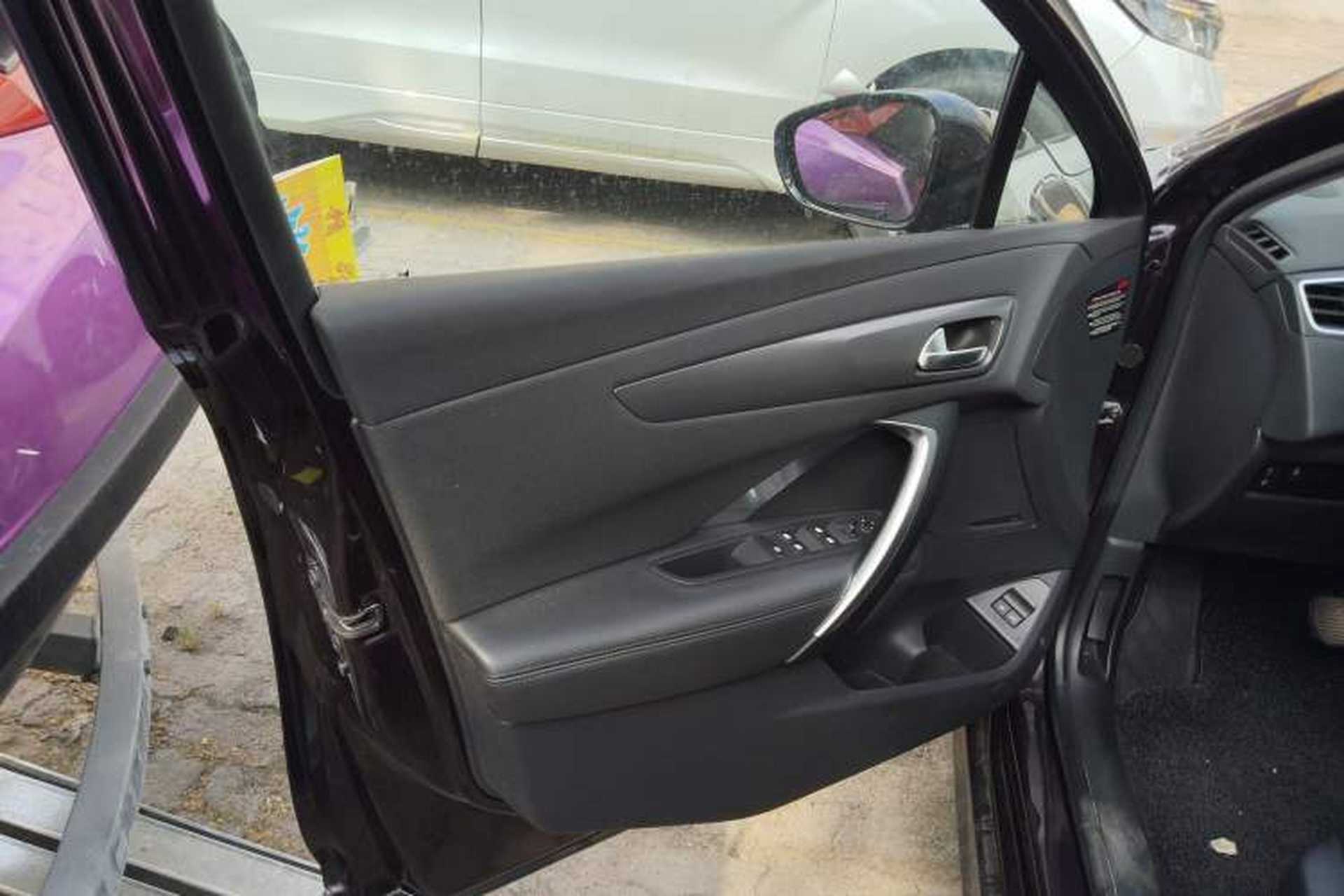 Used DS 5LS 2014 1.6T Elegant Version THP160 Left Front Door Interior