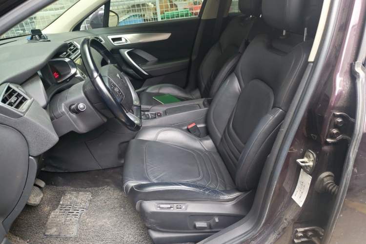 Used DS 5LS 2014 1.6T Luxury Edition THP160 Left Front Seat