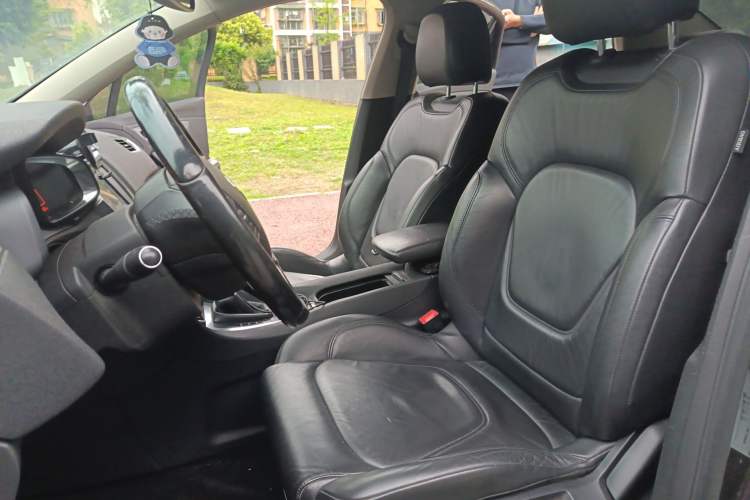 Used DS 5LS 2014 1.6T Elegant Version THP160 Left Front Seat