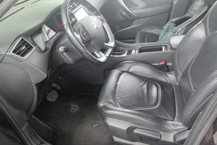 Used DS 5LS 2014 1.6T Elegant Version THP160 Left Front Seat