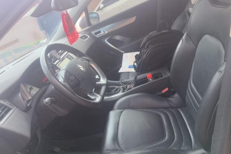 Used DS 5LS 2014 1.6T Luxury Edition THP160 Left Front Seat