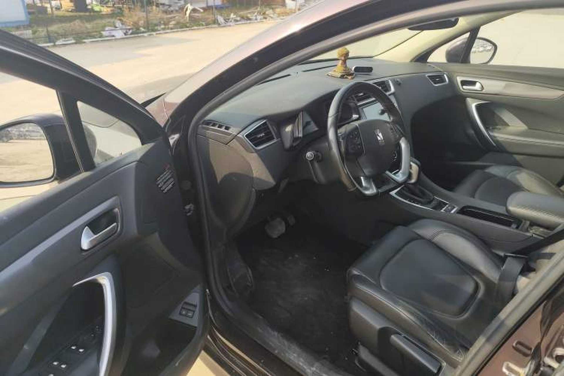 Used DS 5LS 2014 1.6T Elegant Version THP160 Left Front Seat