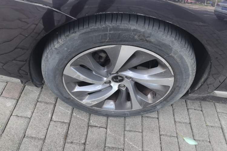 Used DS 5LS 2014 1.6T Elegant Version THP160 Left Front Wheel Hub