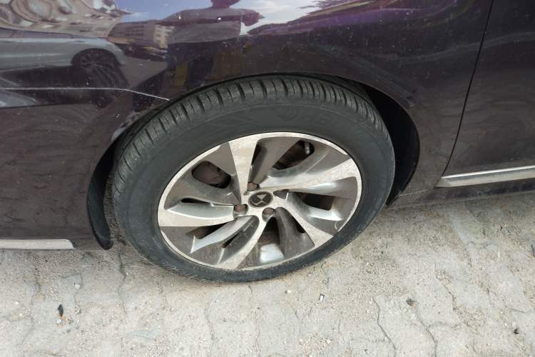 Used DS 5LS 2014 1.6T Elegant Version THP160 Left Front Wheel Hub