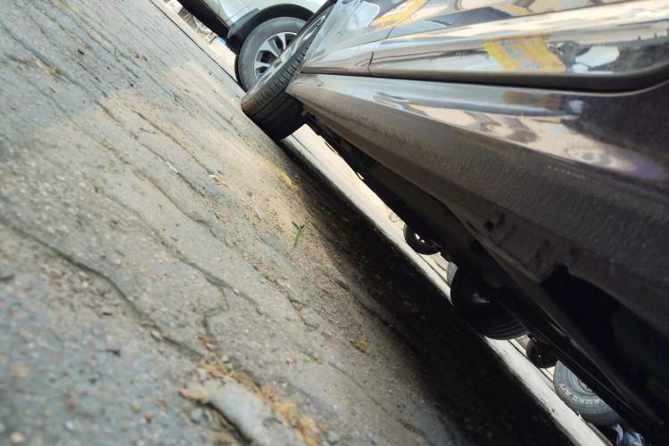 Used DS 5LS 2014 1.6T Elegant Version THP160 Left Side Sill