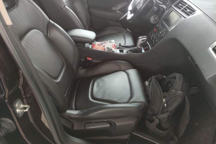 Used DS 5LS 2014 1.6T Elegant Version THP160 Right Front Seat