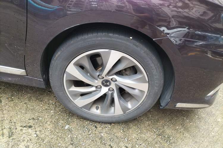 Used DS 5LS 2014 1.6T Elegant Version THP160 Right Front Wheel Hub