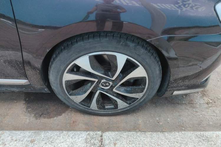 Used DS 5LS 2014 1.6T Prestige Edition THP200 Right Front Wheel Hub