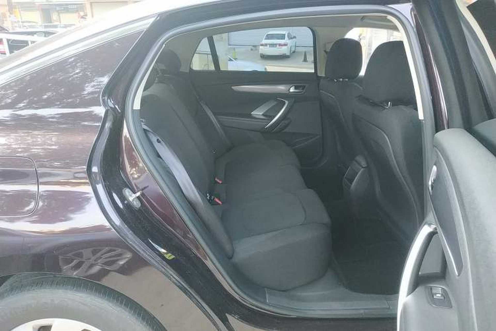 Used DS 5LS 2014 1.8L automatic Comfort version VTi140 Right Rear Seat
