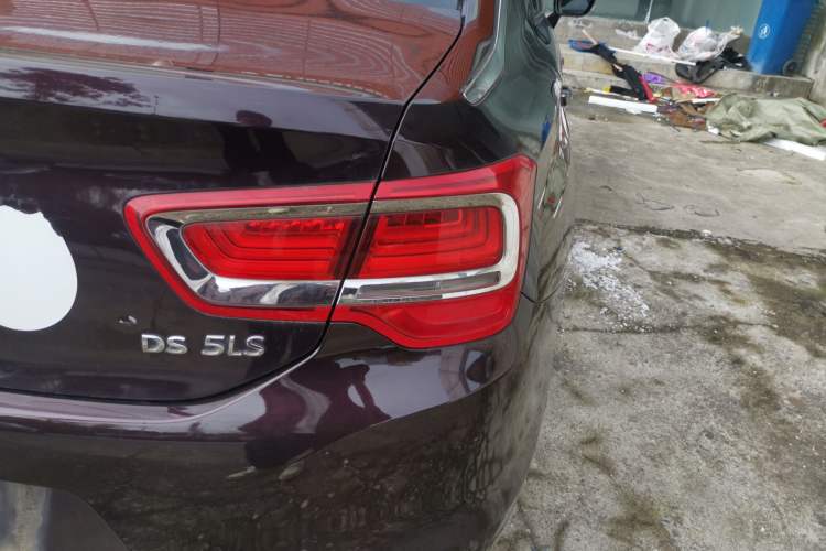 Used DS 5LS 2014 1.6T Luxury Edition THP160 Right Rear Taillight