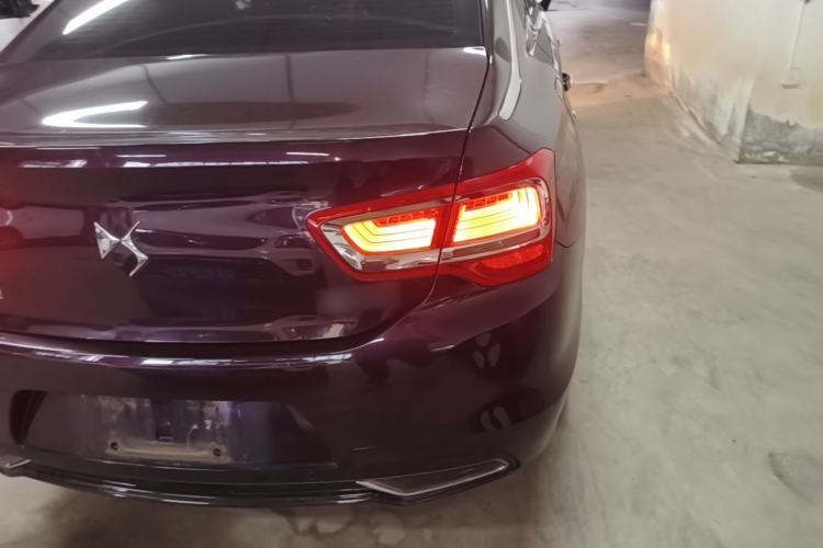 Used DS 5LS 2014 1.8L automatic Comfort version VTi140 Right Rear Taillight