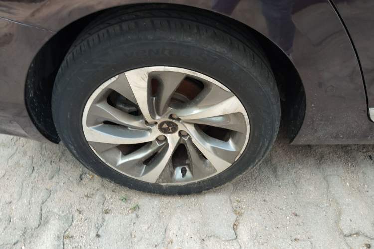 Used DS 5LS 2014 1.6T Elegant Version THP160 Right Rear Wheel Hub