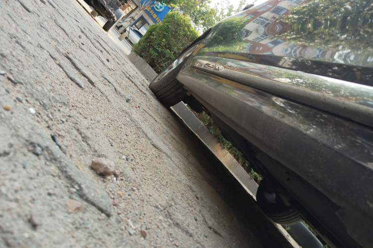 Used DS 5LS 2014 1.6T Elegant Version THP160 Right Side Sill