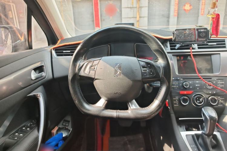 Used DS 5LS 2014 1.6T Elegant Version THP160 Steering Wheel