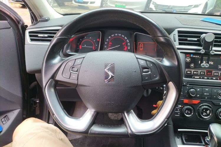 Used DS 5LS 2014 1.6T Elegant Version THP160 Steering Wheel