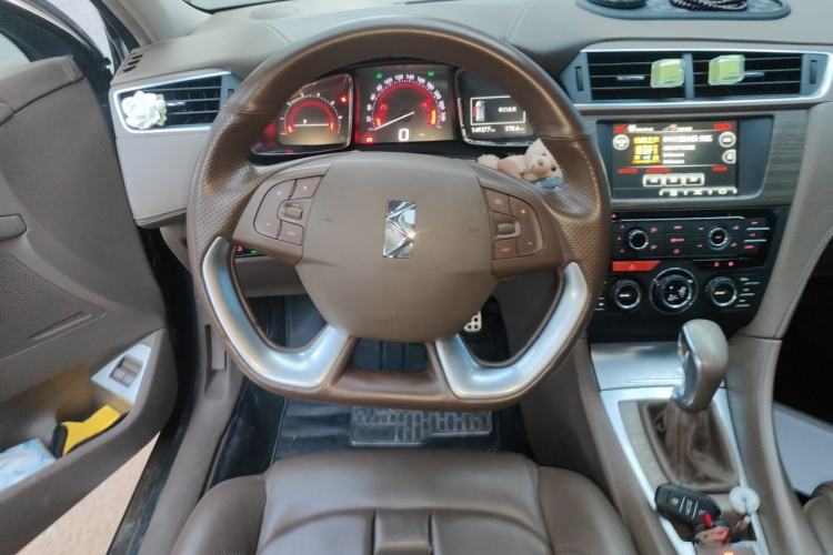 Used DS 5LS 2014 1.6T Prestige Edition THP200 Steering Wheel