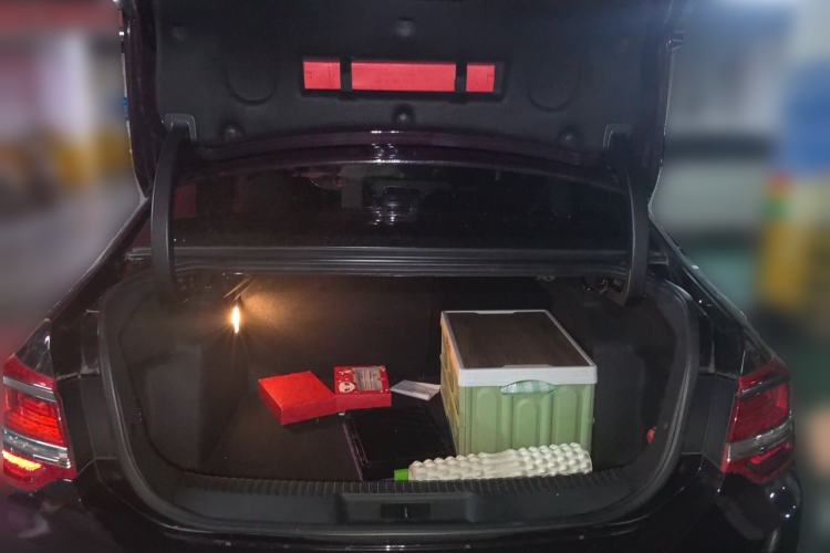 Used DS 5LS 2014 1.8L Elegant Edition VTi140 Trunk