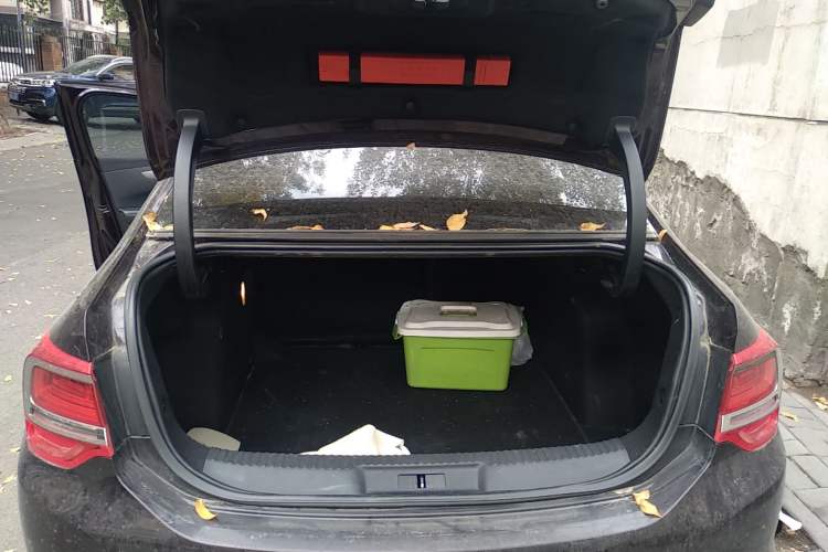 Used DS 5LS 2014 1.6T Luxury Edition THP160 Trunk