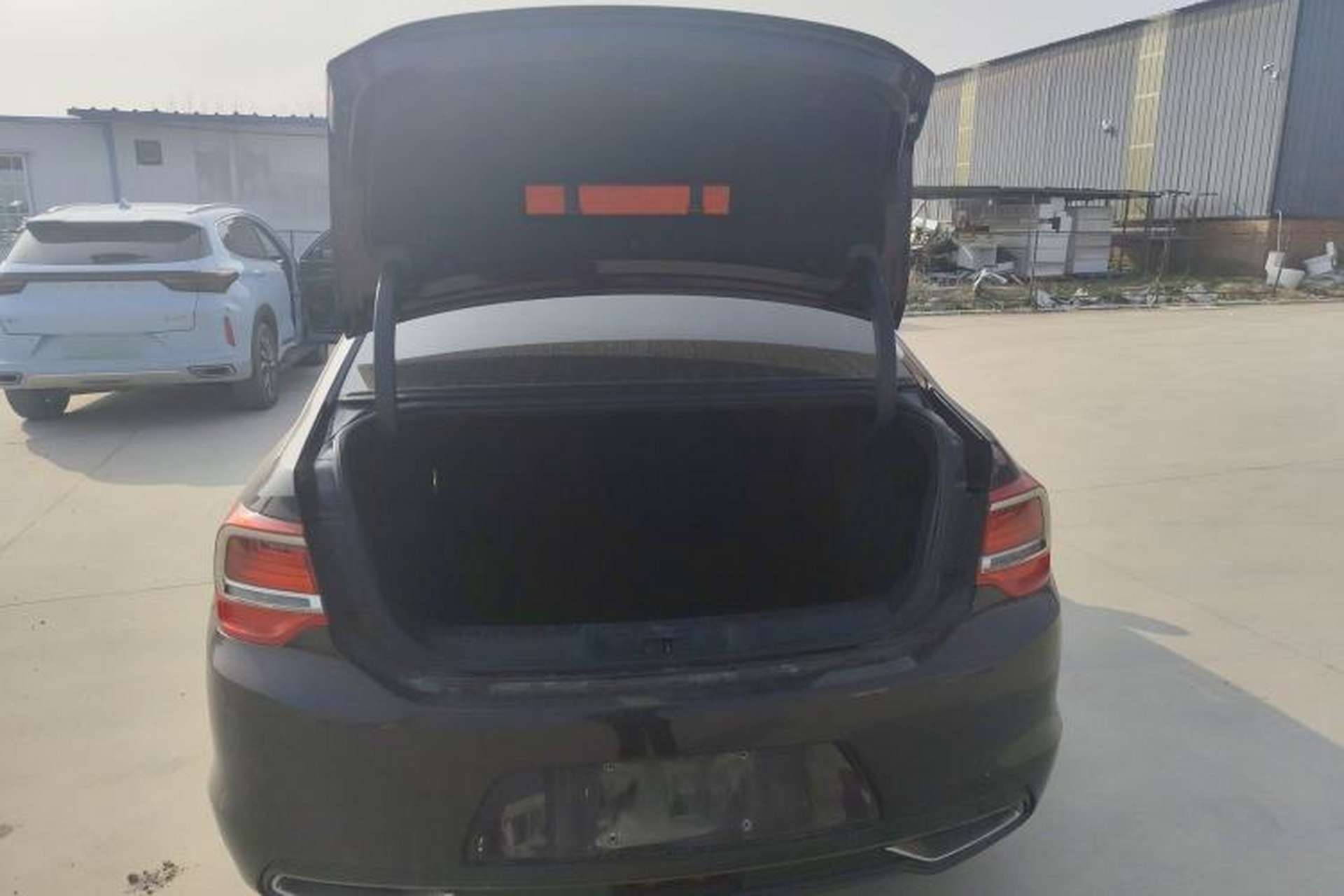 Used DS 5LS 2014 1.6T Elegant Version THP160 Trunk