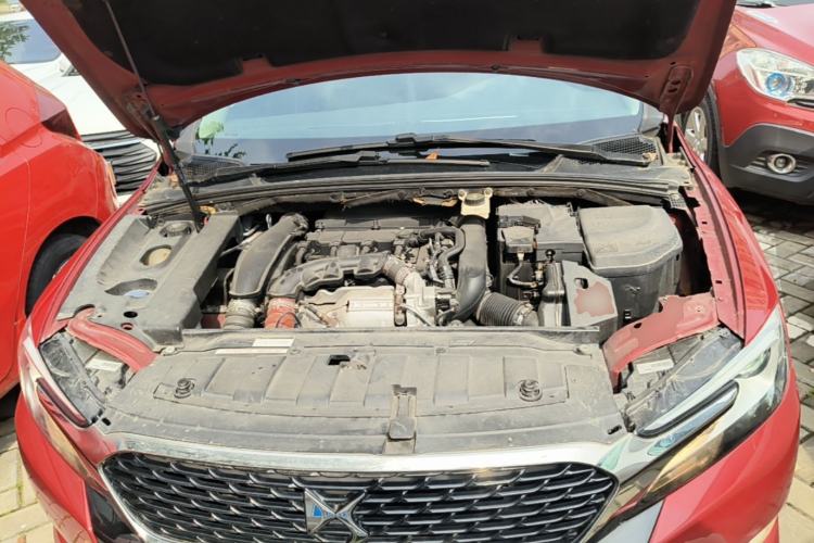 Used DS 5LS 2014 1.6T Elegant Version THP160 Engine Bay