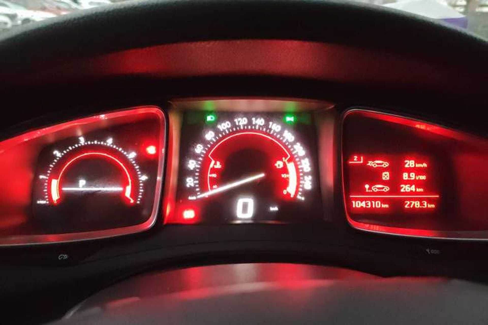 Used DS 5LS 2014 1.6T Elegant Version THP160 Instrument Cluster