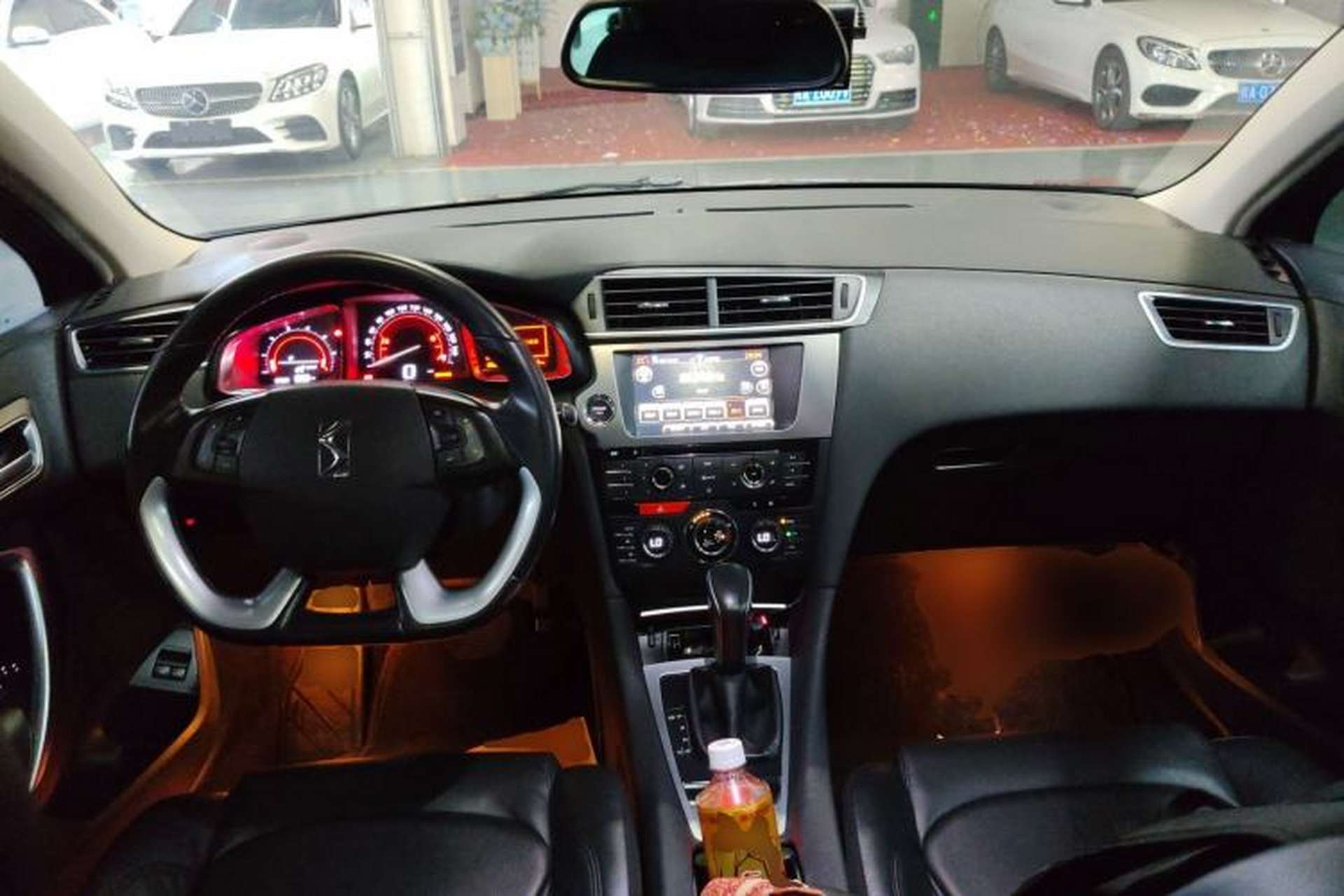 Used DS 5LS 2014 1.6T Luxury Edition THP160 Interior 2