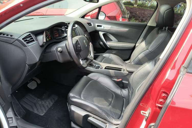 Used DS 5LS 2014 1.6T Elegant Version THP160 Left Front Seat