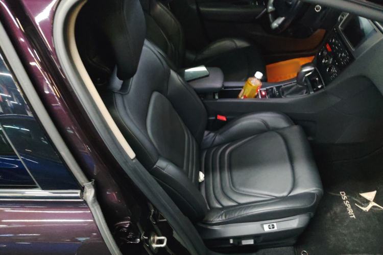 Used DS 5LS 2014 1.6T Luxury Edition THP160 Right Front Seat