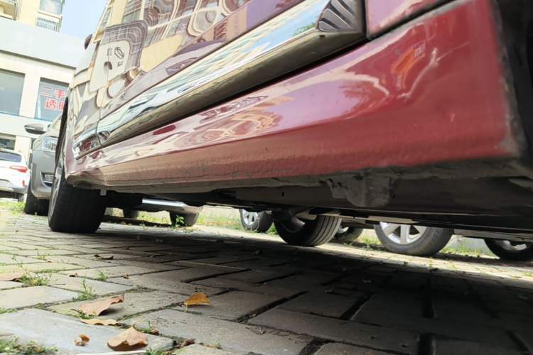 Used DS 5LS 2014 1.6T Elegant Version THP160 Right Side Sill