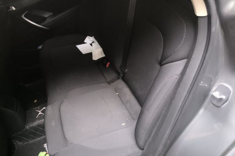 Used DS 5LS 2014 1.8L automatic Comfort version VTi140 Left Rear Seat