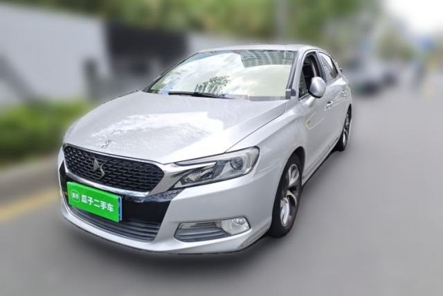 Used DS 5LS 2014 1.6T Luxury Edition THP160
