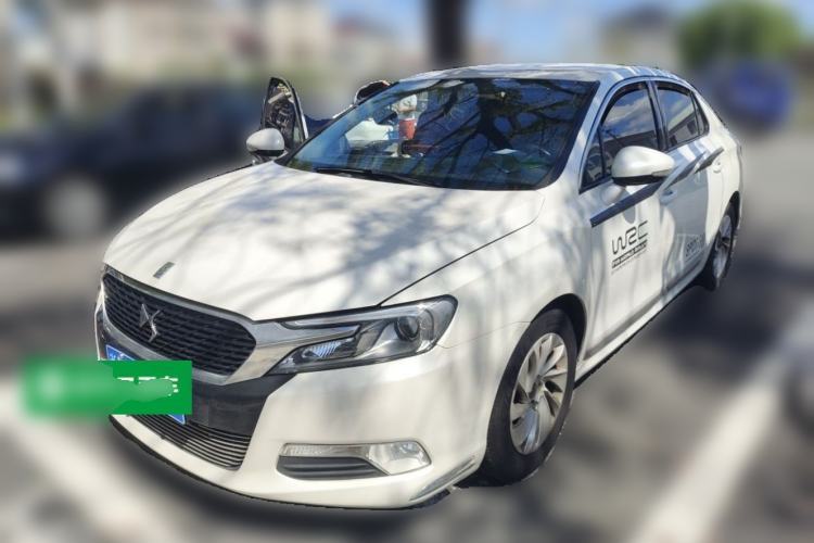 Używany DS 5LS 2014 1.8L automatic Comfort version VTi140 Guazi used car, China used car export, Used car for sale, Used  cars, Cheapest cars for sale