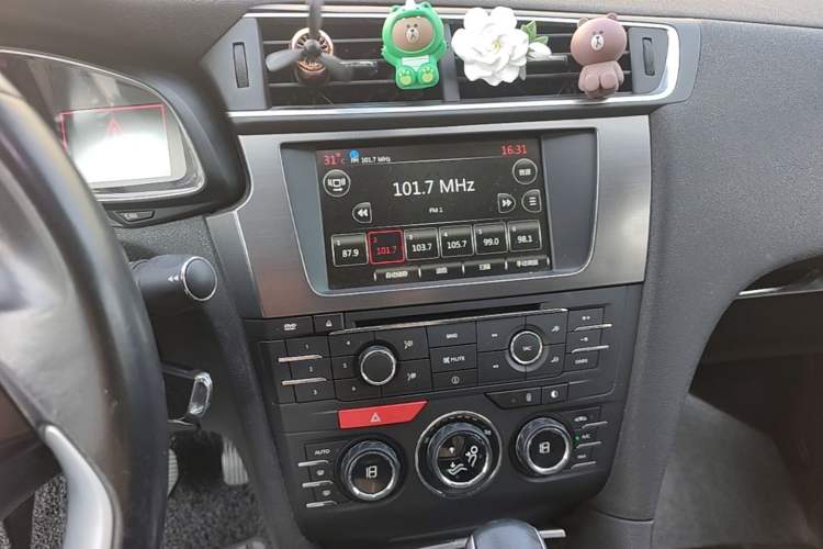 Used DS 5LS 2014 1.6T Elegant Version THP160 Audio And AC Panel