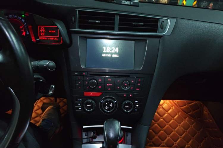 Used DS 5LS 2014 1.6T Elegant Version THP160 Audio And AC Panel