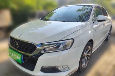 Used DS 5LS 2014 1.6T Luxury Edition THP160